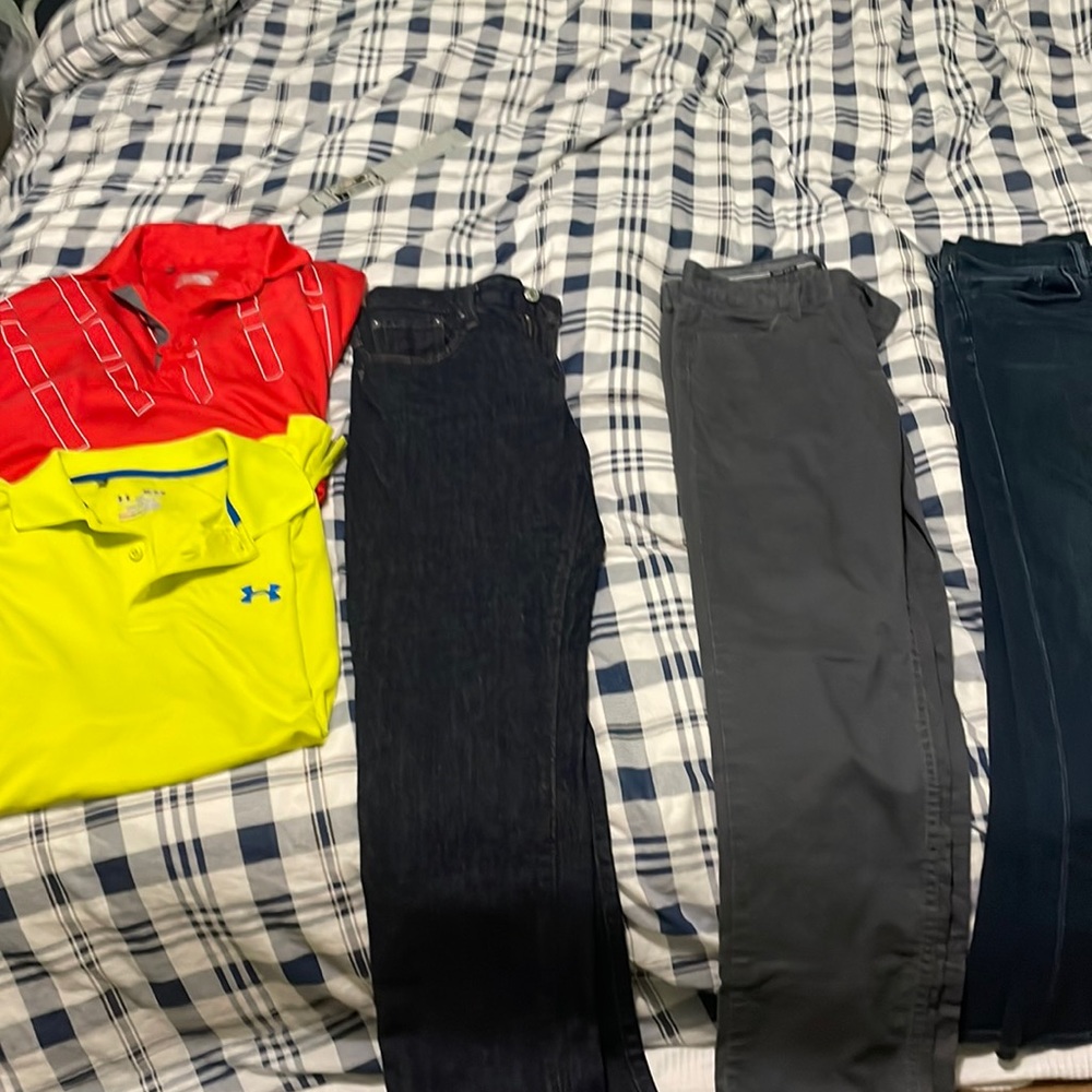 3 jeans and 2 pairs of shirts